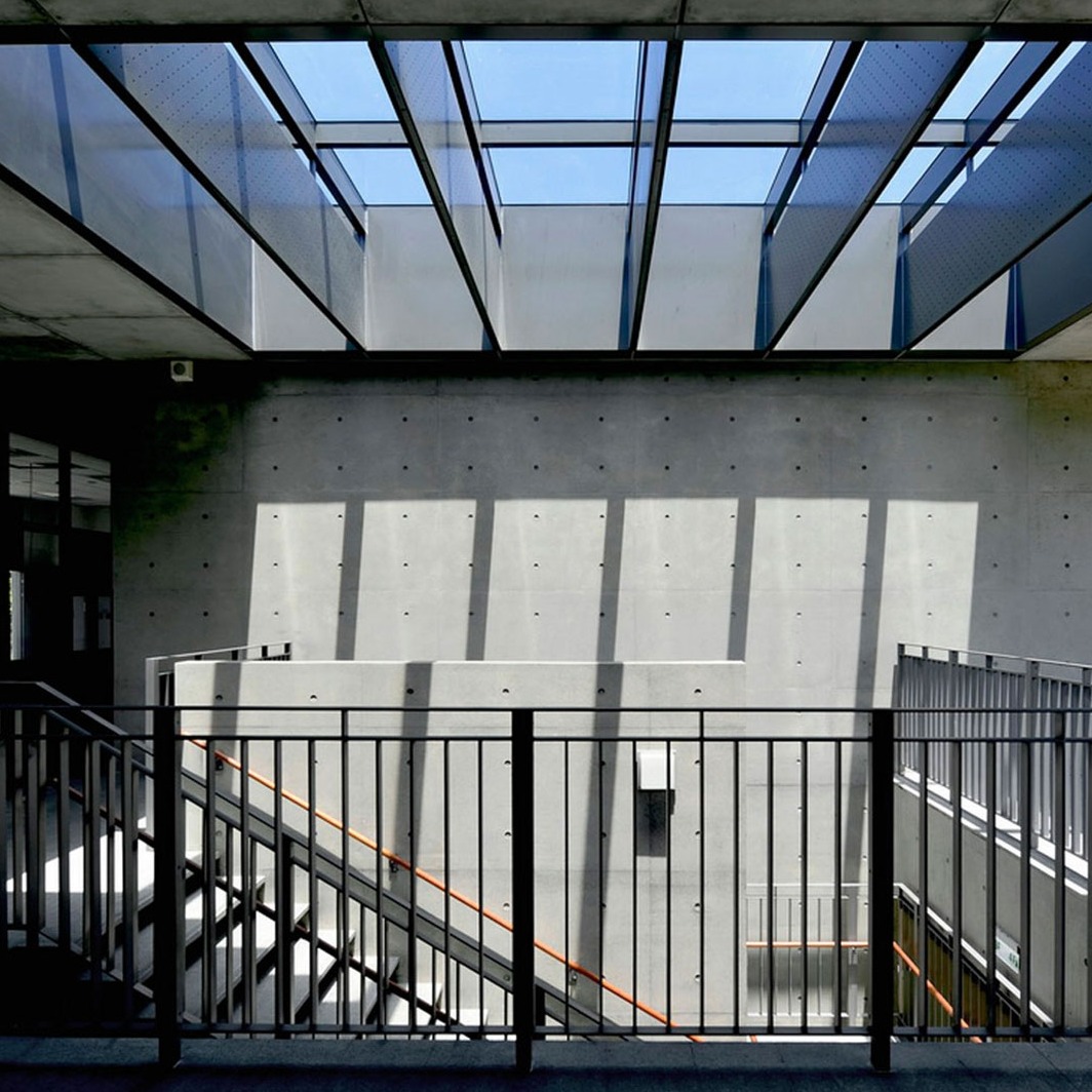 w_Dharma-Drum-Institute-of-Liberal-Arts-Multi-Purpose_top-of-stairs